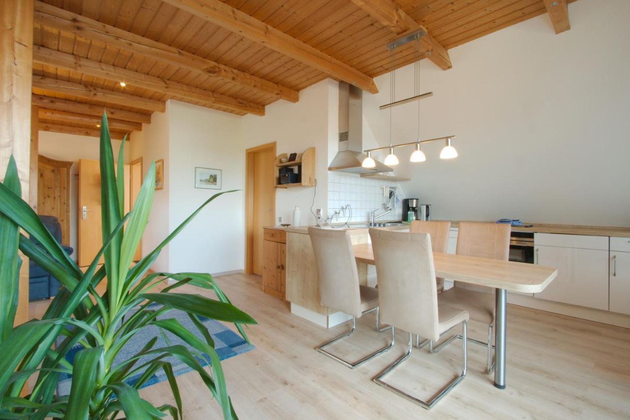 Zwei Ferienwohnungen Ankerpatz 70 Qm Mit Loggia & Puppenstube 50 Qm Mit Gartenterrasse In Hagenburg Naehe Steinhuder Meer Extérieur photo